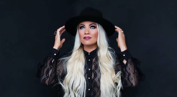 News: Hayley Jensen Releases New Single ‘Rock Bottom’ + Announces ‘The Acoustic Experience’ Show Dates